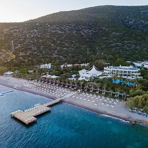 4* Курортный комплекс Latanya Park